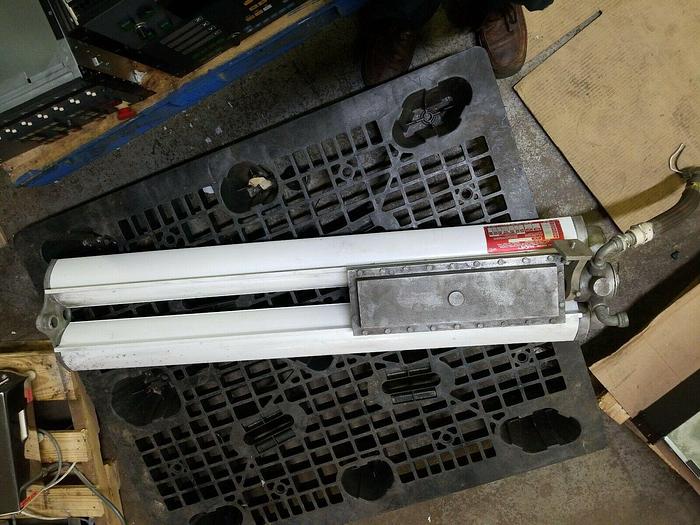 Used American Electric XFM244ES12G EXPLOSION PROOF FLUORESCENT paint, wet, salt water
