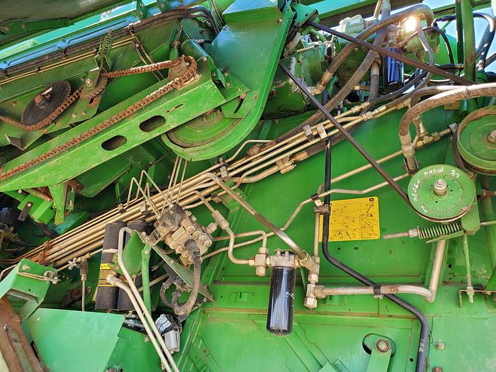 Used John Deere 9600 Combine w/ Corn + Grain Heads