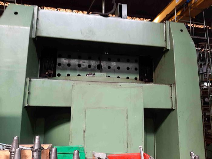 Usato TORNIO VERTICALE PENSOTTI TTE 2500-3500