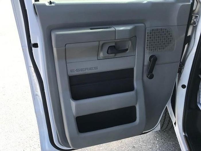 Used 2013 Ford E350 Terex HiRanger NT29 34ft Bucket Truck