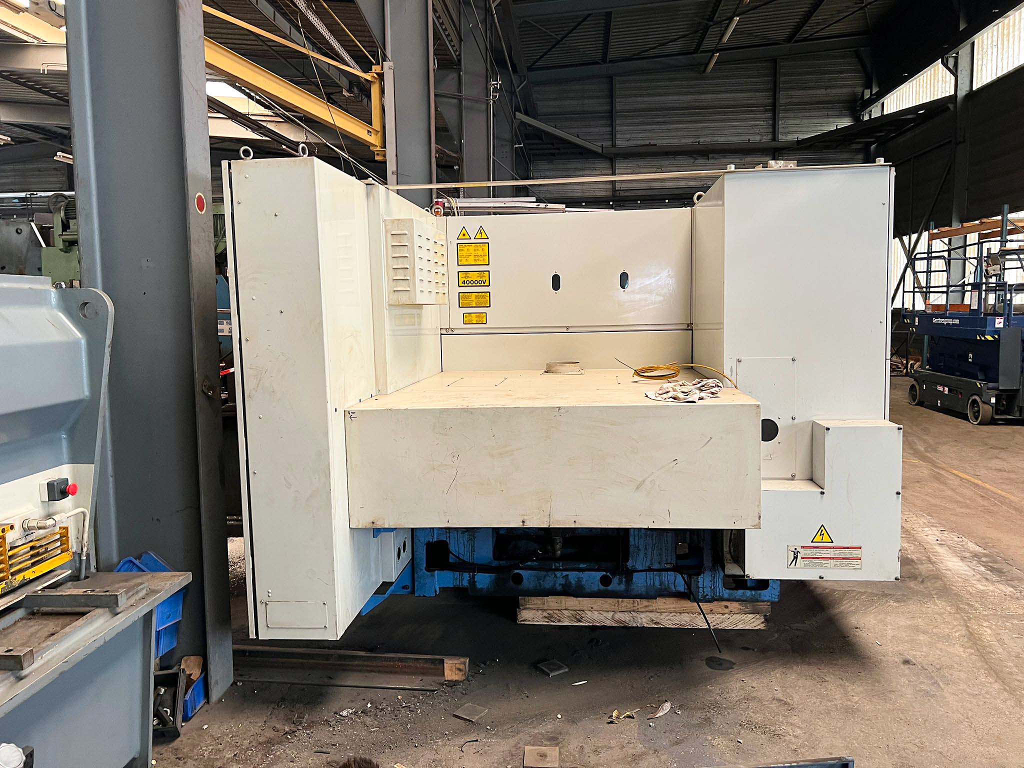 Used Mazak New Turbo X48 champion - Laser Cutting - 2001