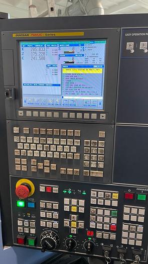 Used Tokarka CNC Doosan LYNX 220M