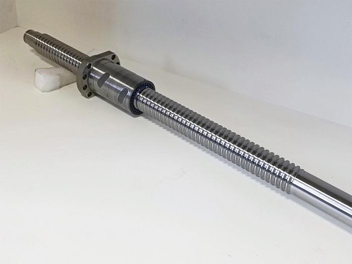 Geschliffener Präzisions Kugelgewindetrieb, MAG IAS, D50 mm, 1268 mm Steinmeyer, neu