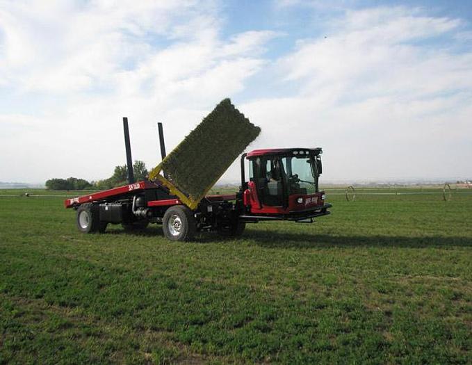2025 Mil-Stak SP/3255 Self-Propelled Bale Wagon ** New **