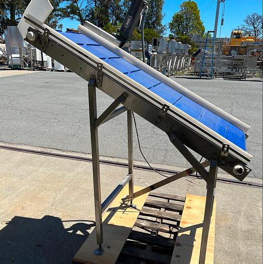 Used Conveyor, Belt, 24" x 64", S/st, Cleated, Incline, 0.5 HP #S744645