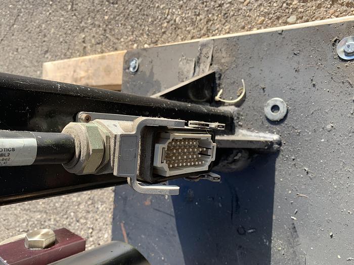 Used SEALANT EQUIPMENT & ENGINEERING SERVO DRIVEN ROBOTIC SEALANT APPLICATOR PUMP WITH DUAL PUMPS