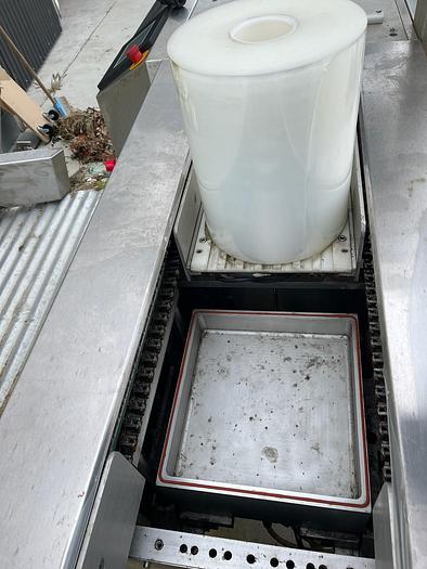 Used 2005 VC999 ROLLSTOCK THERMOFORMER RS320