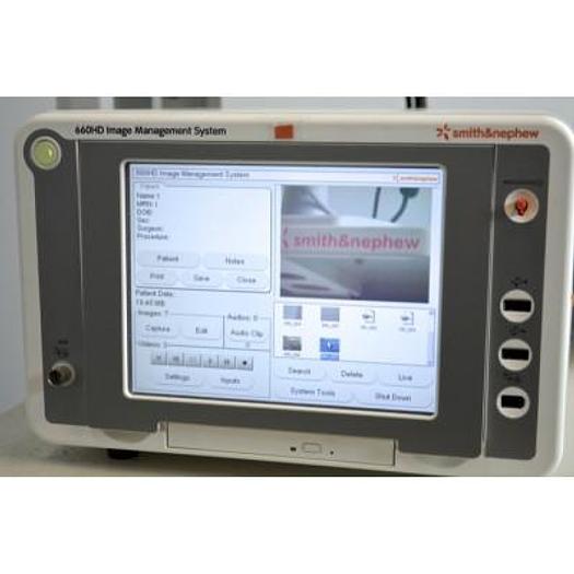 D'occasion COLONNE DE COELIOCHIRURGIE SMITH ET NEPHEW AVEC MONITEUR ÉCRAN PLAT SONY, CAMÉRA 3CCD SMITH ET NEPHEW MODELE 460 P
