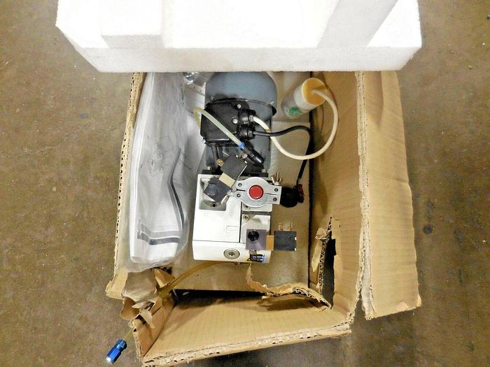 Leybold TRIVAC B, S/D 1,6 B, Rotary Vane Vacuum Pump
