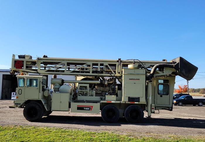 Used 1990 Ingersoll-Rand T4BH Drill Rig