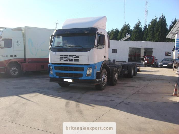 Used 2005 VOLVO FM12 380 8X2 chassis cab