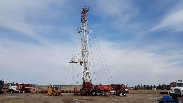 Used CARDWELL KB200B Freestanding Oilfield Workover Rig / Service Rig / Pulling Unit