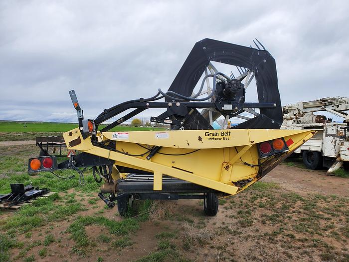 Used 30' Honey Bee WS30 Draper Header