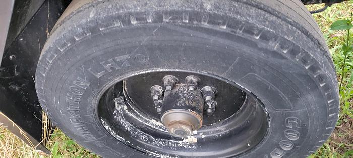 Used 2011 Caterpillar Tandem Axle Trailer 10,000 lb. Axle Rating