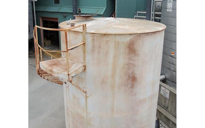 D'occasion USED 12 000 GALLON TANK, CARBON STEEL