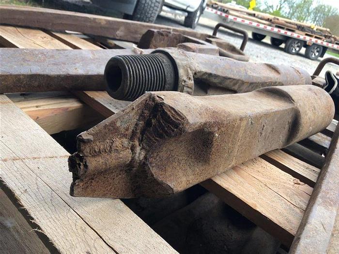 Used Special Chisel Cutting Bit for Cable Tool