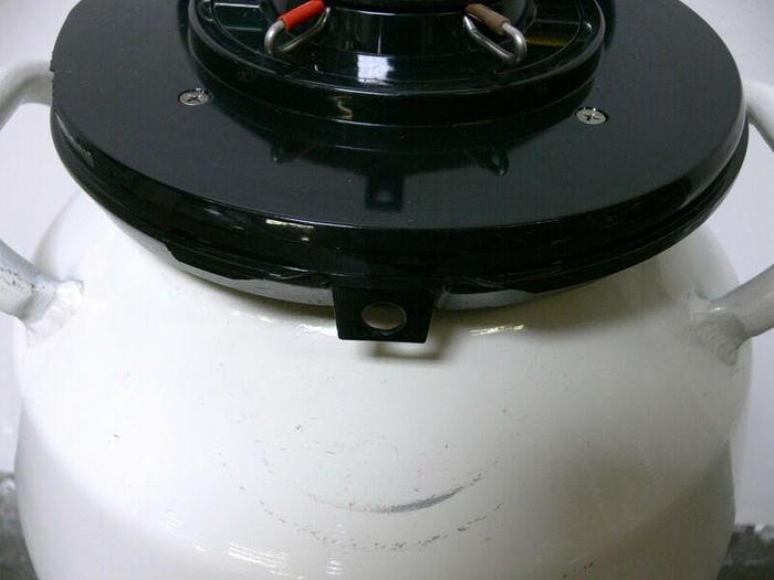 Used Thermolyne Bio-Cane 20 Can & Cane System Cryogenic Storage LN2 Dewar w/ Dolley