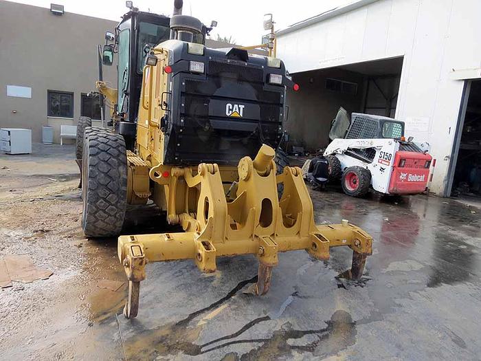Used 2012 CATERPILLAR 140 M 2 AWD