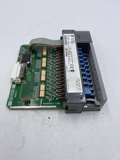 Used Allen-Bradley 1746-IB16 Ser C