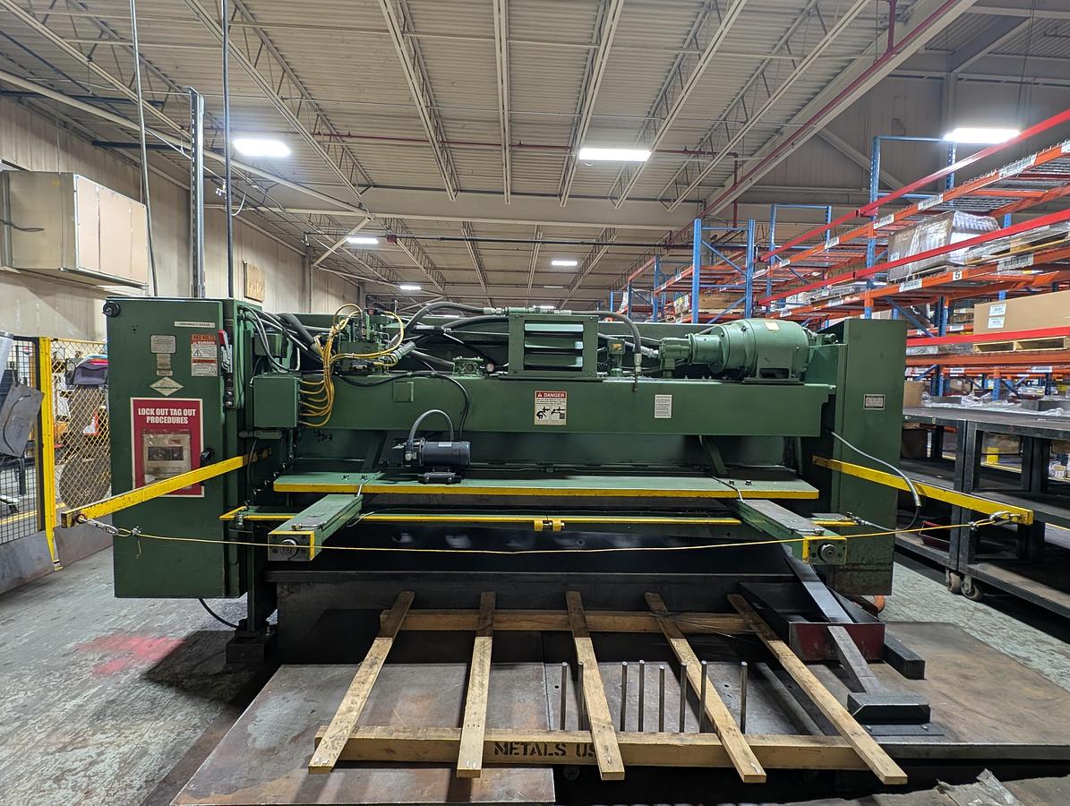 Used Cincinnati 1/4" x 10' shear