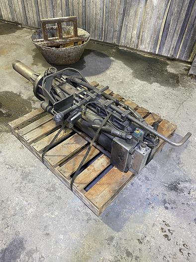 Used 2015 VULCAN 200H PNEUMATIC DEGATING HAMMER