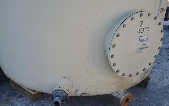 D'occasion USED 4800 GALLON TANK, FIBERGLASS