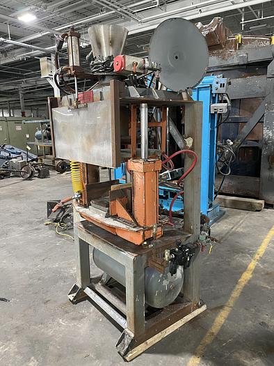 Used GAYLORD SATB-15 Semi Automatic Core Machine