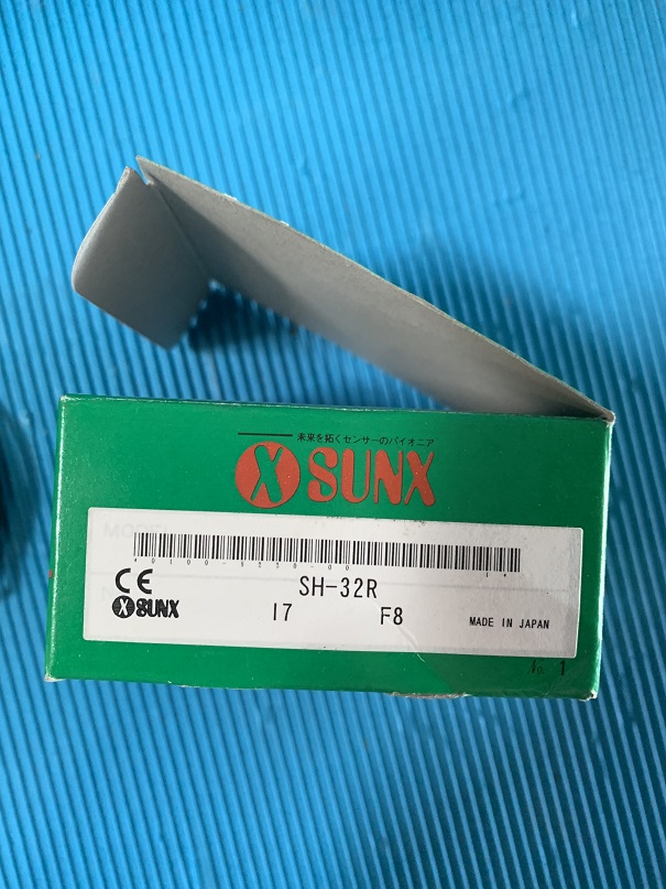 Used Sunx Amplifier-Separated Sensing Head SH-32R