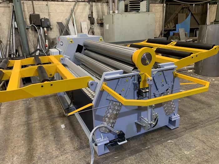 UZMA 4 roll Hydraulic bending rollers 3mm - 22mm  1050mm - 4000mm