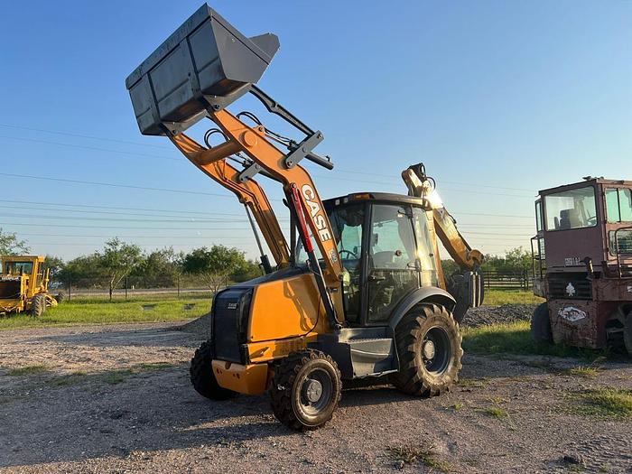 Used 2014 CASE 580 SN - BACKHOES