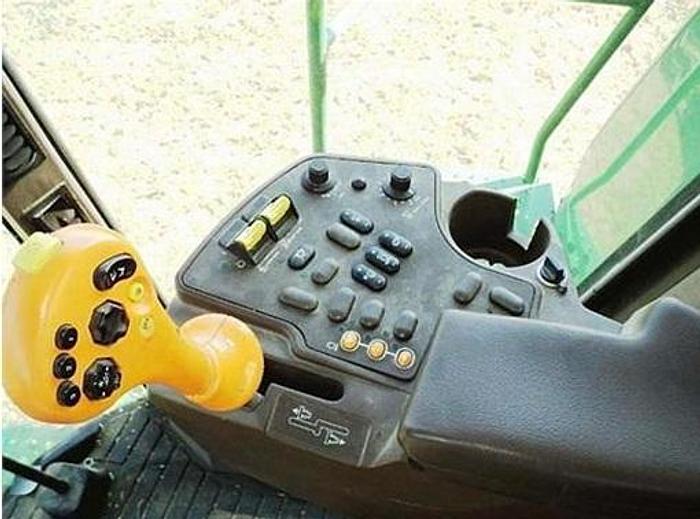 Used 2002 JOHN DEERE 9550 - COMBINES