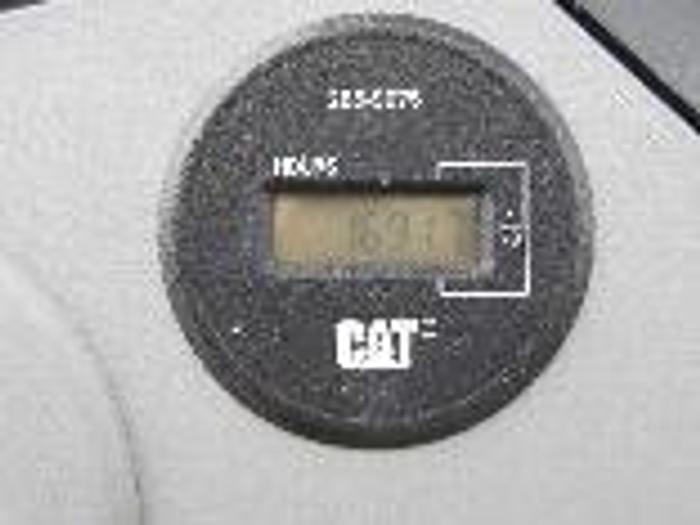 Used 2011 CATERPILLAR 420E - BACKHOES