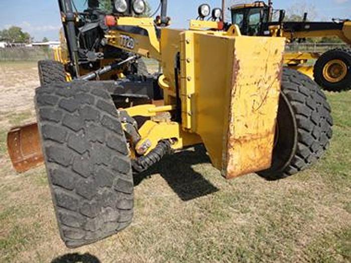 Used 2008 JOHN DEERE 772D(6WD) - MOTOR GRADERS