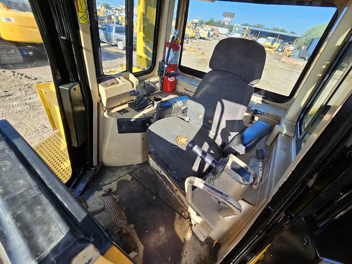 Used 2001 CATERPILLAR D8R - CRAWLER TRACTORS