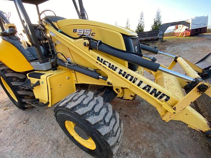Used 2012 NEW HOLLAND B95TC - BACKHOES