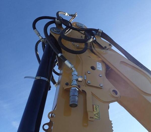 Used 2012 CATERPILLAR 420F - BACKHOES