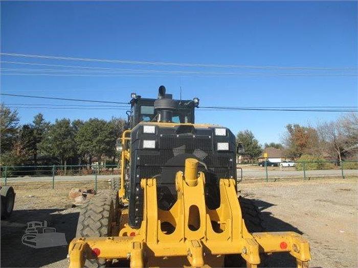 Used 2014 CATERPILLAR 140M - MOTOR GRADERS