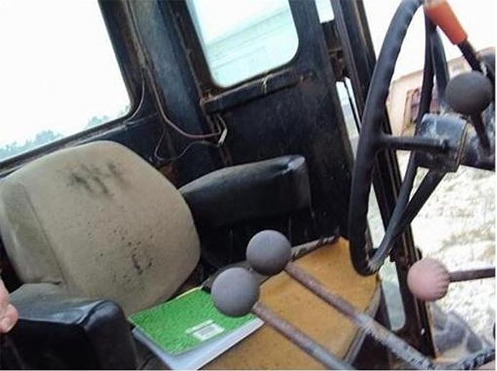 Used 1978 JOHN DEERE 770A - MOTOR GRADERS