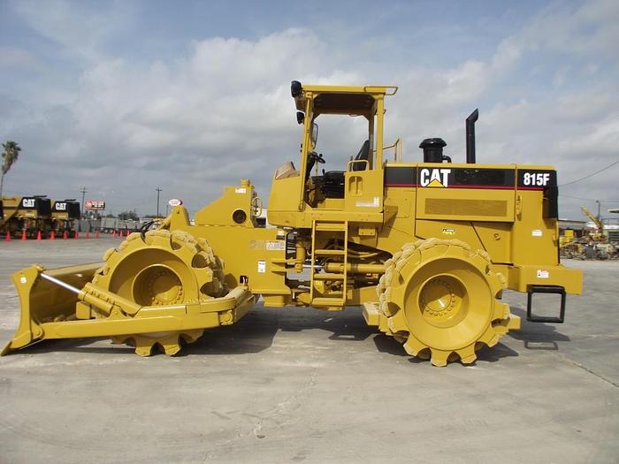 Used 2004 CATERPILLAR 815F - COMPACTORS
