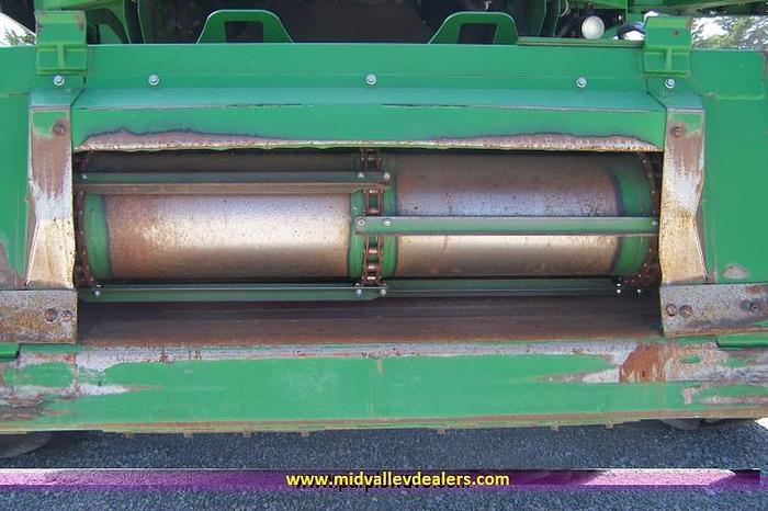 Used 2005 JOHN DEERE 9760 STS - COMBINES