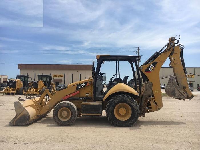 Used 2015 CATERPILLAR 420F - BACKHOES