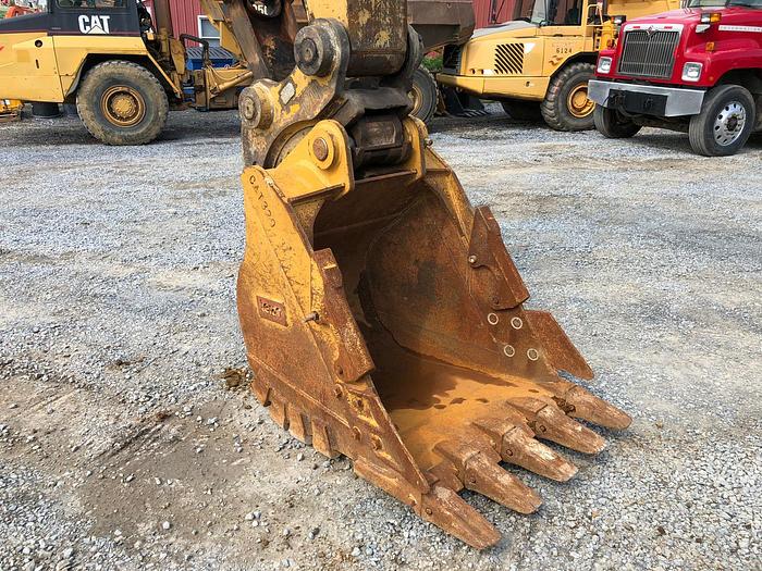 Used 2011 CATERPILLAR 320D - EXCAVATORS