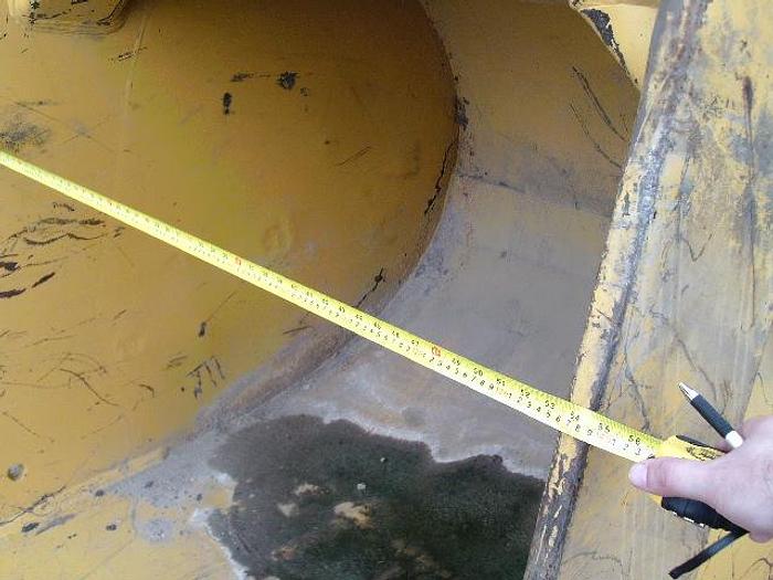 Used CENTRAL FABRICATOR 54 INCH 2.7 YDS - BUCKET