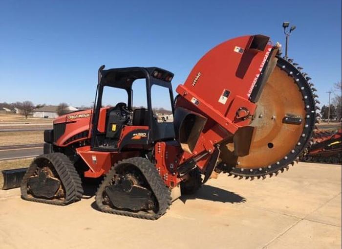 Used 2014 DITCH WITCH RT120 - TRENCHERS