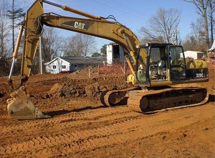 Used 2001 CATERPILLAR 320C L - EXCAVATORS