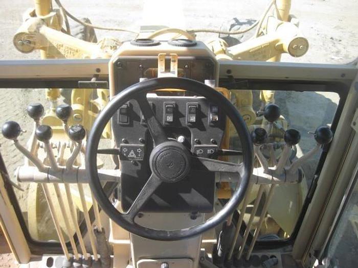 Used 1997 CATERPILLAR 14H - MOTOR GRADERS