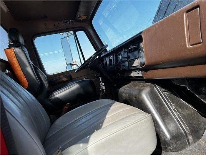 Used 1985 INTERNATIONAL SF2574 - DUMP TRUCK