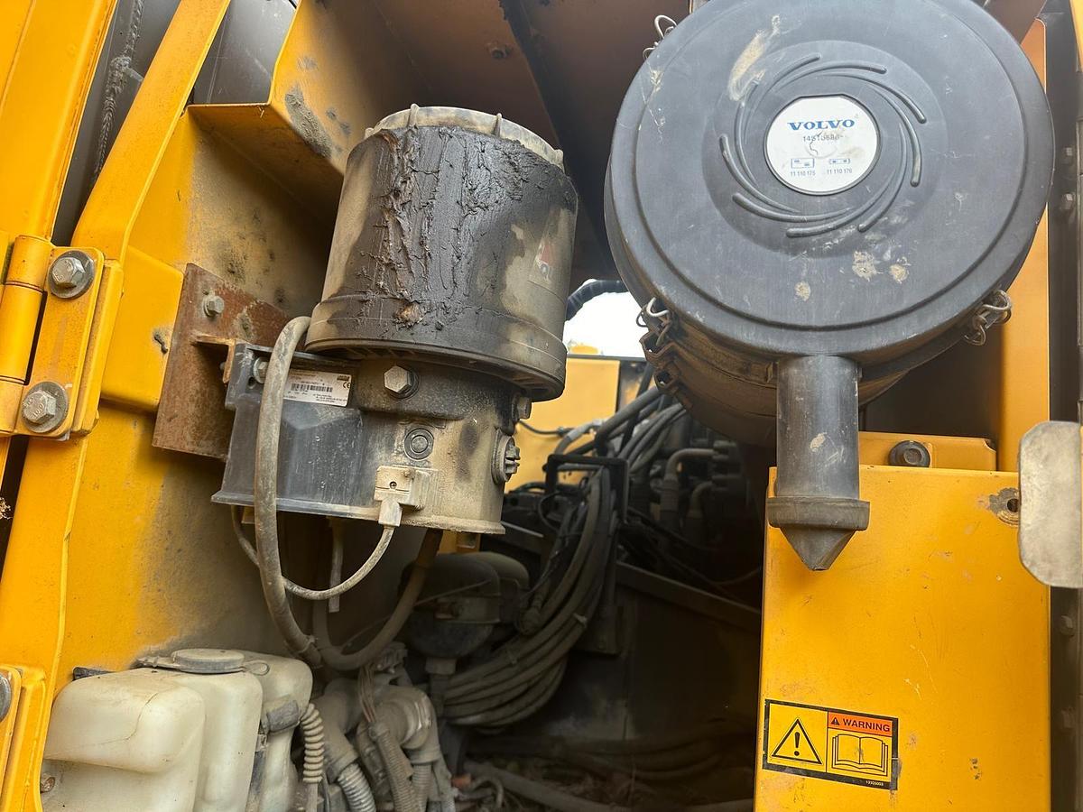 Used 2007 VOLVO EW180C - EXCAVATORS