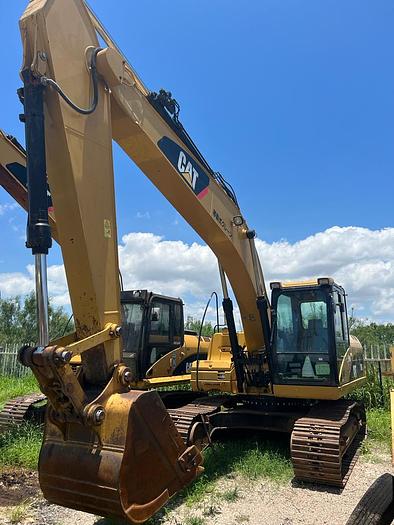 Used 2011 CATERPILLAR 320D - EXCAVATORS