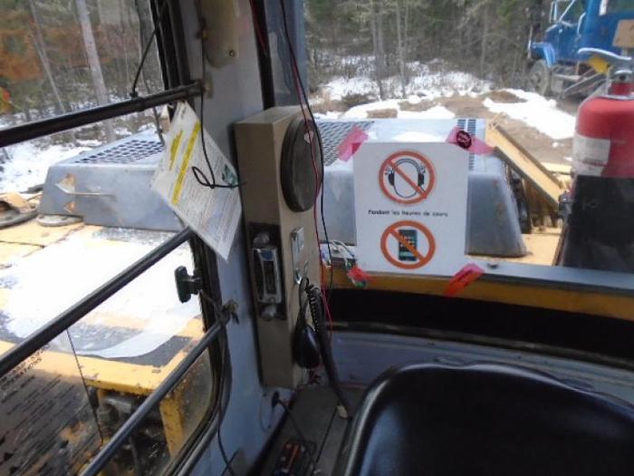 Used 1995 JOHN DEERE 490E - EXCAVATORS